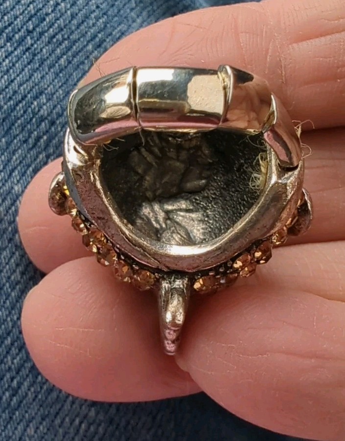 ​Sparkly Crystal Pufferfish Statement Ring - Cham… - image 5