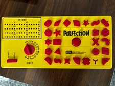 PERFECTION Vintage 1973 Lakeside Game In Box 1 piece Missing -No Scoring Pieces