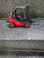 Bruder Nutzfahrzeuge Linde Gabelstapler H30D Anh&auml;ngerkupplung Modell Spielzeug