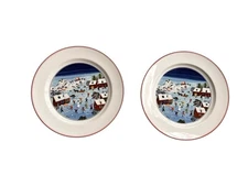 2 Villeroy & Boch Dinner Plates 10.5” Naif Noel Christmas Winter Holidays