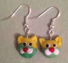YELLOW  GREEN KITTY CAT HEAD EARRINGS - Glass Beads w/Sterling Silver Ear Wires