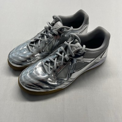 Nike Mens  Gato LV8 Metallic Silver Size 11 US Futsal Indoor Soccer Shoes IB3566