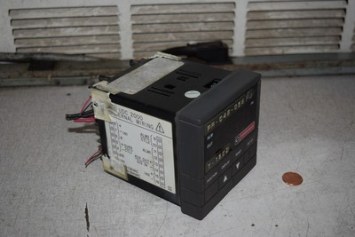 Honeywell UDC2000 Mini Pro Temp Controller DC20CE-2-010-100000-0 Cooperheat