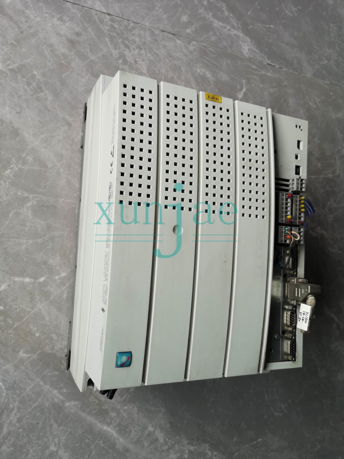 1Pc Used Lenze Servo Inverter Evs9328-Es
