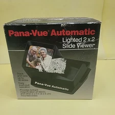 Pana-Vue by View-Master Lighted 2x2 Automatic Slide Viewer with Box 