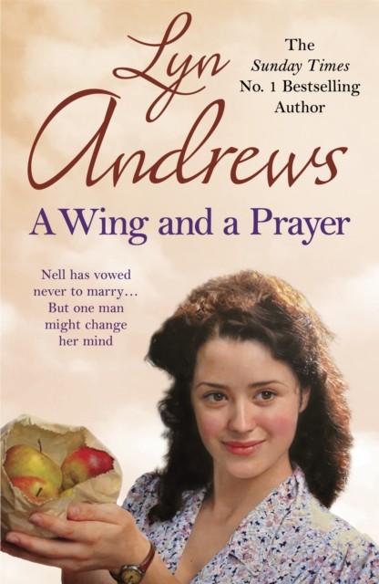 A Wing and a Prayer by Lyn Andrews (Paperback Book)