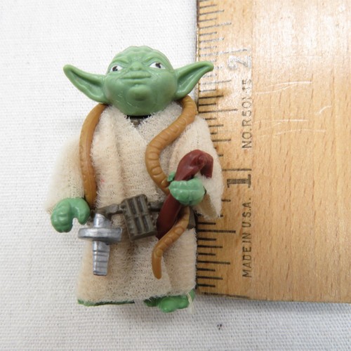 Vintage 1980 Star Wars Yoda Action Figure Cloth Robe & Brown Snake - Picture 6 of 6