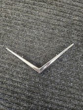 1965 1966 Cadillac Hood V Emblem Oem 1482620