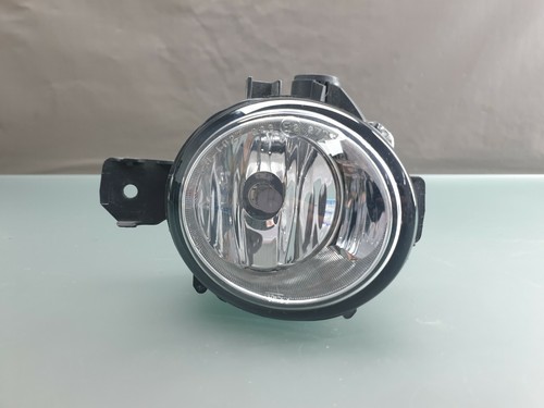 Original BMW X1 X3 X5 E70 E83 E84 Nebelscheinwerfer 7184318 Rechts Valeo