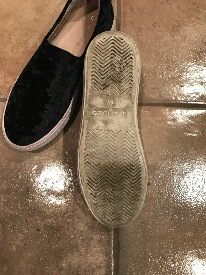 Diapositivas J de terciopelo  Foto 3 de 3