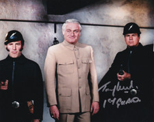 TERENCE MOUNTAIN signed Autogramm 20x25cm JAMES BOND in Person autograph COA