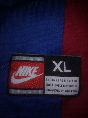 【新品タグ付】Nike FC バルセロナ XL 4 GUARDIOLA FC BARCELONA 1998-1999 Guardiola 4 camiseta shirt trikot maillot