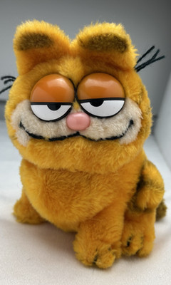 Vintage 1981 Dakin Garfield Plush Toy Sitting Cat Stuffed Animal Toy 6.5 