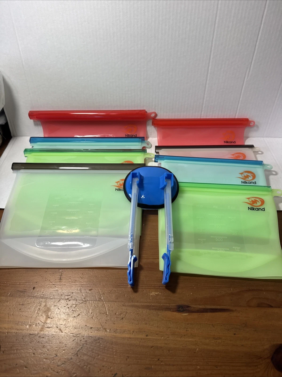 Nikand Food Storage 8 Silicone Sealed Pouches W/clip