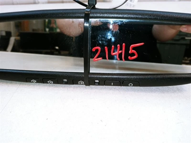 Espejo retrovisor interior Kia Sedona 2006-2010 atenuación automática con Homelink OEM usado  Foto 2 de 4