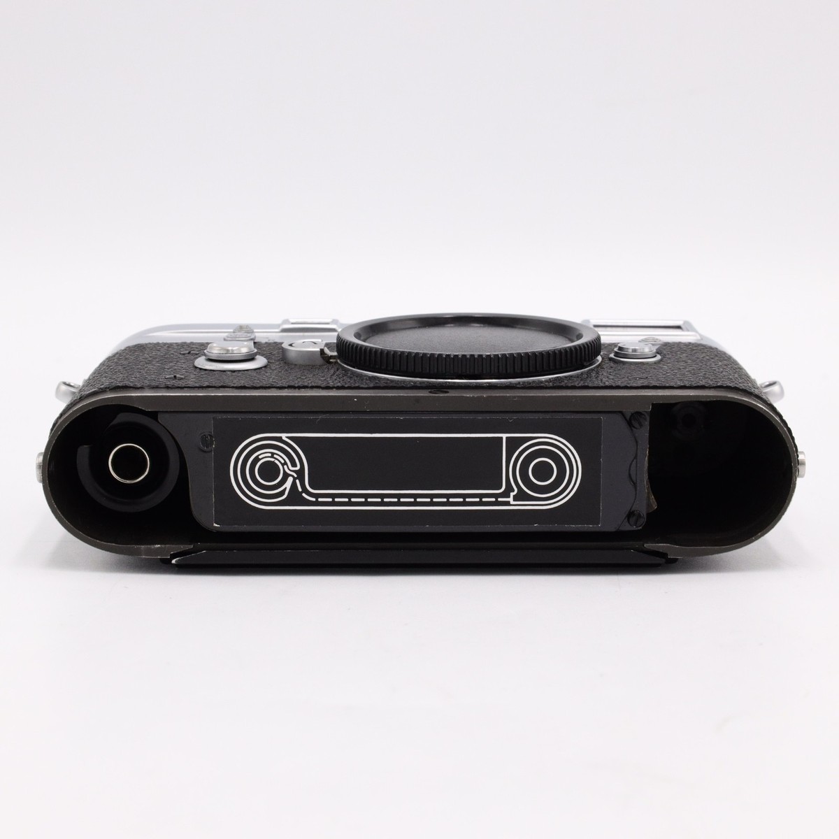 Leica M3 Single Stroke 35mm Rangefinder Film Camera (Silver Chrome 