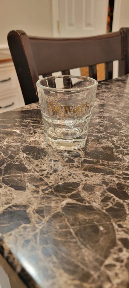 Dewars Blended Scotch Whiskey Double Shot Rocks Glass Gold Logo 3" H - Image 4 of 4