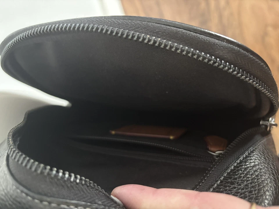 Coach Ethan Black Pebbled Leather Sling Pack Shoulder Bag Clean  - Image 3 of 4