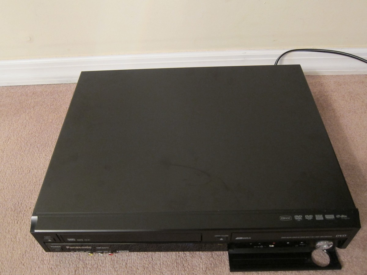 Panasonic DMR-EZ47V VHS/DVD Recorder Player with remote