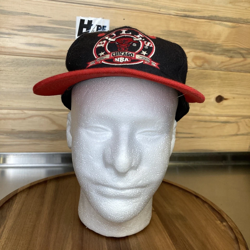 Boné Bulls ajustável vintage anos 80 anos 90 NBA basquete Drew Pearson Chicago - Imagem 2 de 4