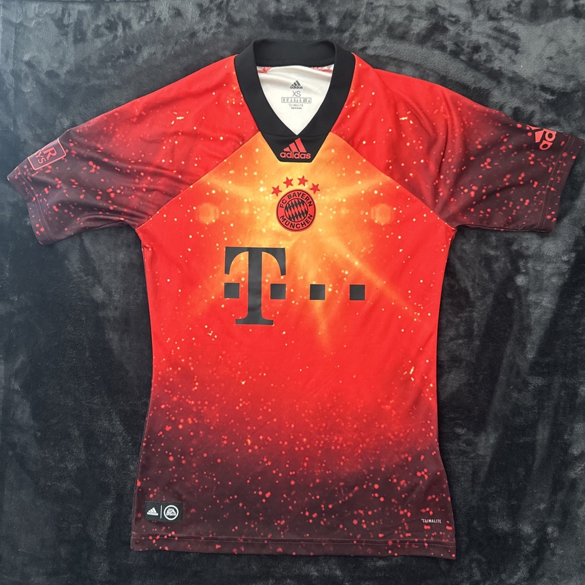 BAYERN MUNICH 2018 2019 Fourth Football Soccer Jersey Kit Adidas