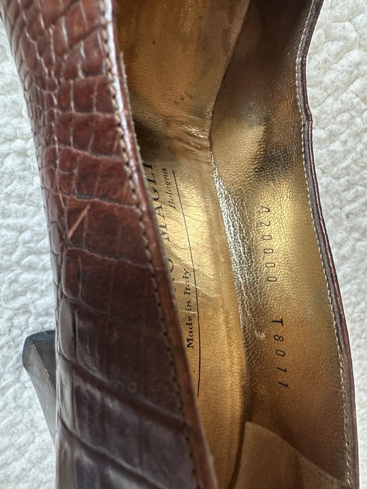 Zapatos de salón vintage Bruno Magli para mujer marrón estampado de reptiles en relieve tacón de 2,5 pulgadas talla 8 Foto 3 de 4