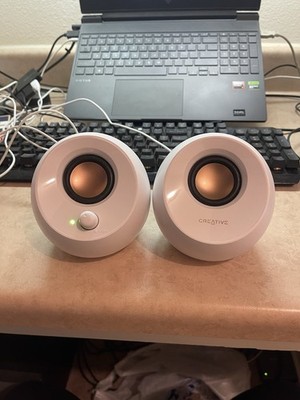 Creative Pebble White USB powered 2.0-Channel Desktop Speakers.