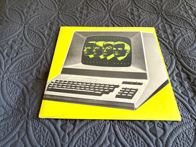 KRAFTWERK  COMPUTER  WORLD  SEALED  ''''NEVER PLAYED''''  VINTAGE VINYL RECORD ALBUM