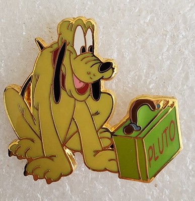 DISNEY WDW~PLUTO w/ SUITCASES~2005 PIN TRADING SCULPT EVENT LE 500 PIN~FREE SHP