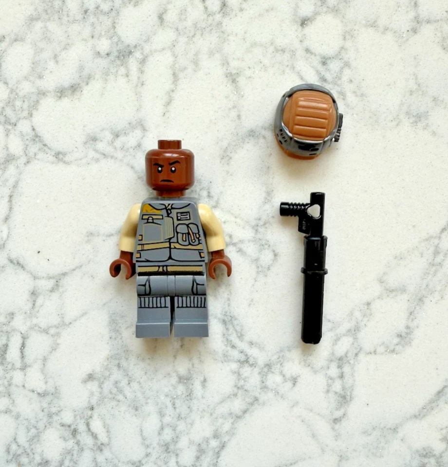 Lego Rogue One Corporal Tonc Rebel Trooper Minifigure Star Wars 75164 sw0806 - Image 3 of 4