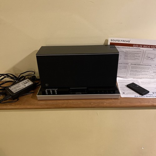 Soundfreaq SFQ-01 Sound Platform Bluetooth iPod iPhone Dock Speaker Radio NICE