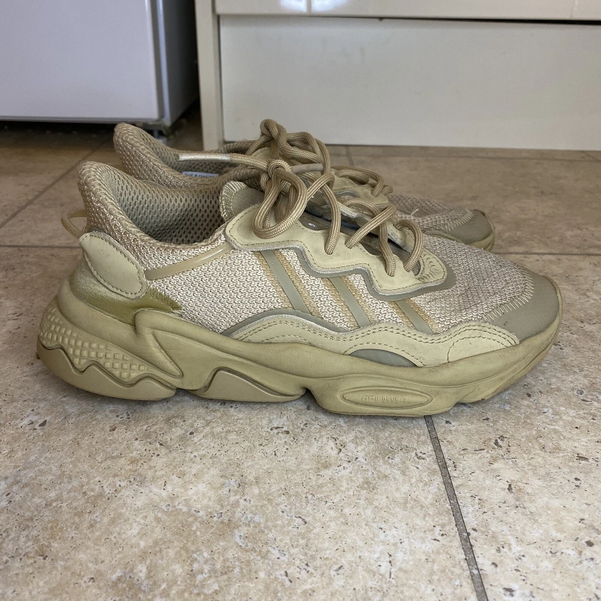 Adidas top ozweego 4.5