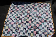 Vtg Patchwork Pattern King Quilt Measures 74x85" 2 Sided Unique Beautiful Rare