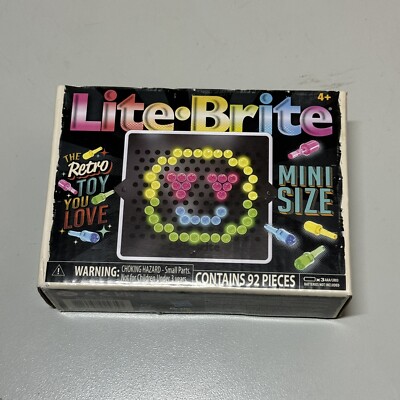 Lite Brite Mini Size Magic Screen Retro Toy Hasbro Basic Fun 92 Pieces