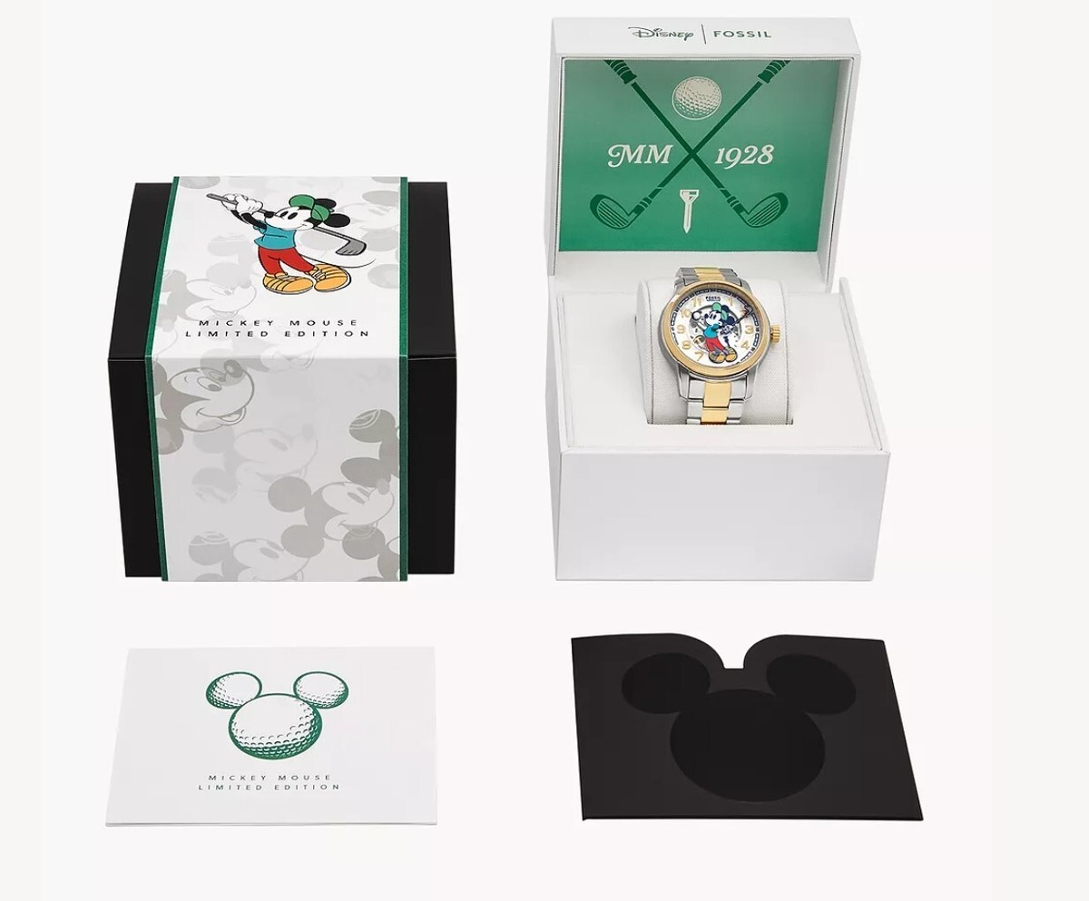 ディズニー　FOSSIL GOOFY 1000個限定 Watch Disney Goofy Watch Set with Car and Tin Fossil Gold LI1610