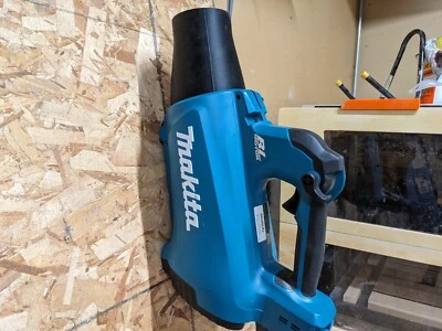 Tool Storage - Wall Mount For Makita XBU03Z LXT 18v Blower
