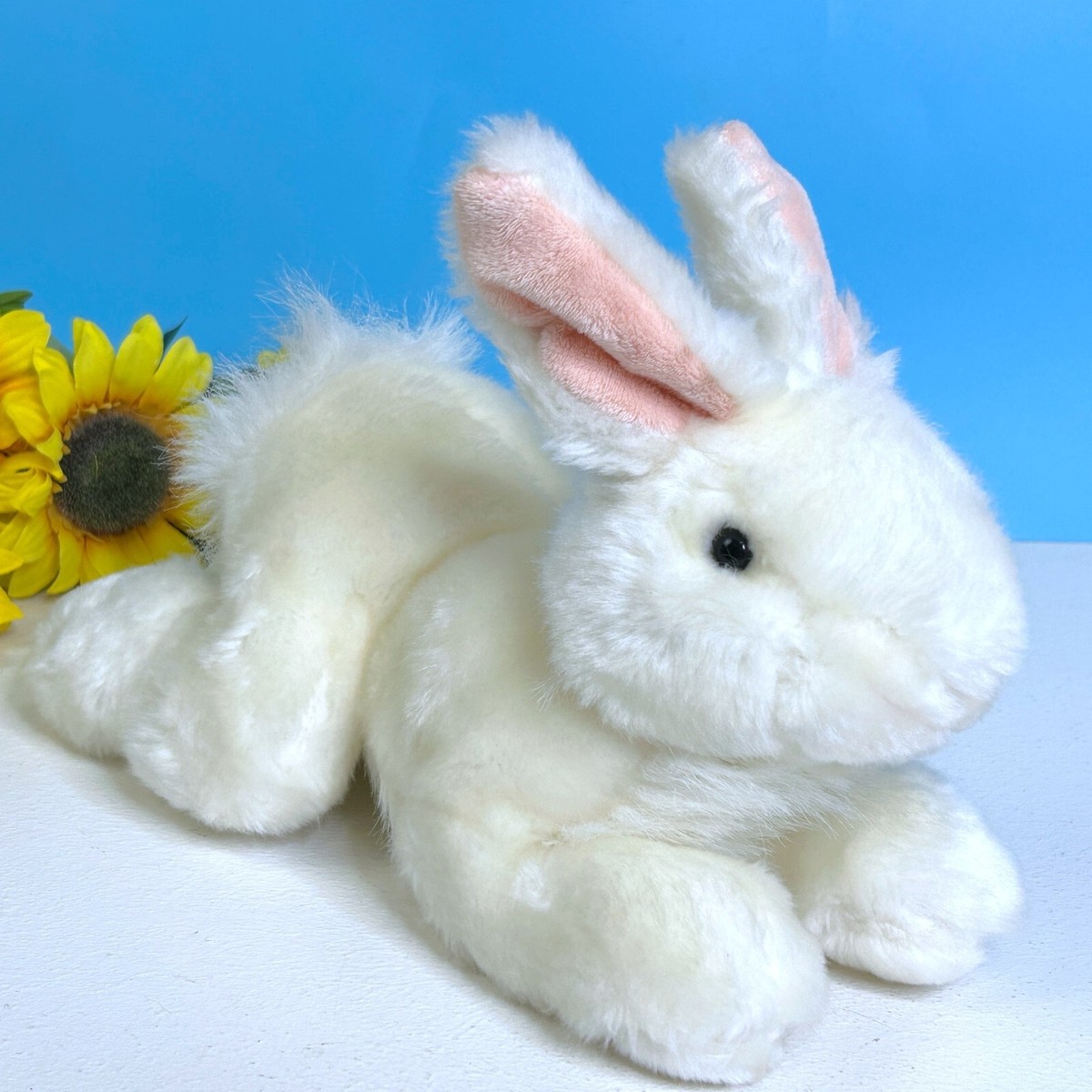 Vintage Goffa Beautiful White Laying Bunny Rabbit 12