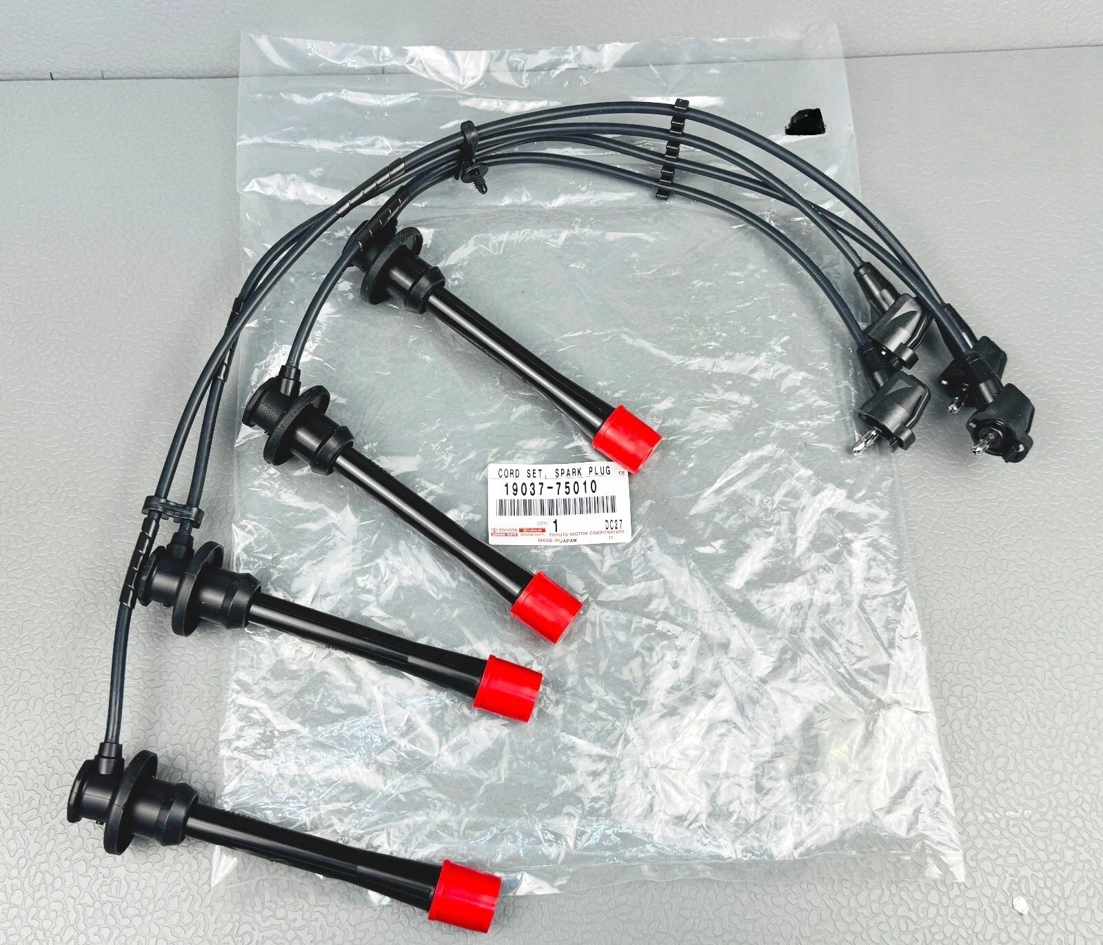 19037-75010 TOYOTA 4RUNNER T100 TACOMA CORD SET, COIL  SPARK, W/RESISTIVE OEM