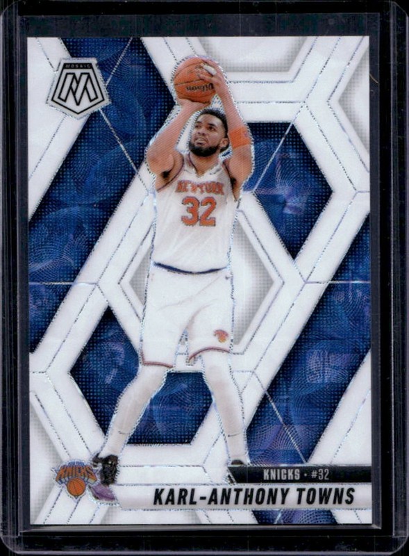 2024-25 Panini Mosaic Karl-Anthony Towns International White Mosaic #/25 Knicks
