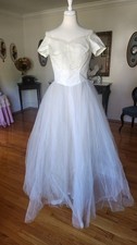 Vtg 50s Wedding Dress XS/S White Sweetheart Shelf Bust Tulle Short Sleeve Flare