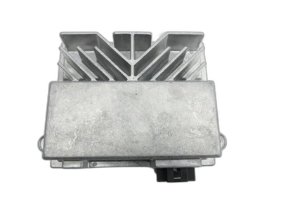 Verstärker für Subwoofer 300W Porsche Cayenne 92A Turbo S 7204112017-01 93tkm - Bild 1 von 4