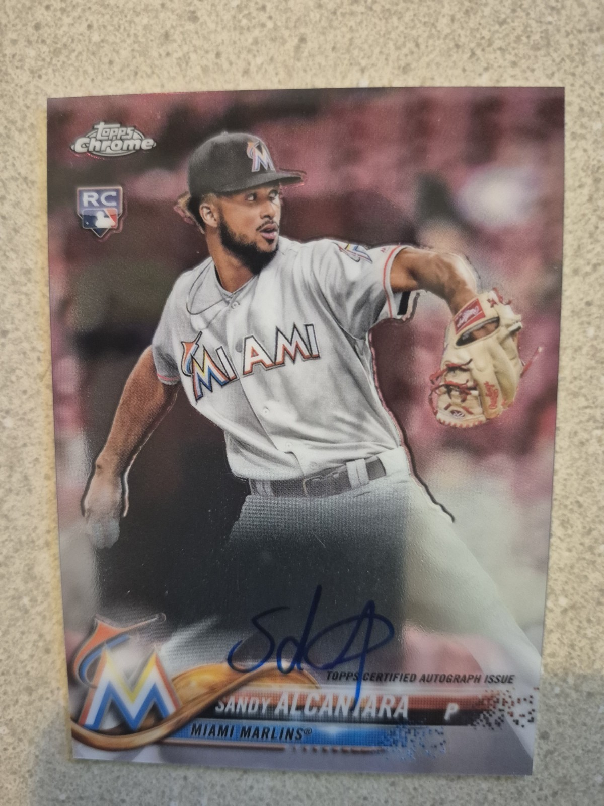 2018 Topps Chrome - Rookie Autographs Sandy Alcantara #RA-SA (AU, RC)