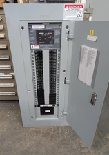 🤪 SIEMENS 250 AMPS MAIN LUG PANELBOARD 600Y/347V 3Ø 4W 42 CIRCUIT S1C42ML250CBS