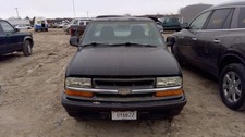 Local Pickup Only Sonoma  1998 Toppertonneau 4405191