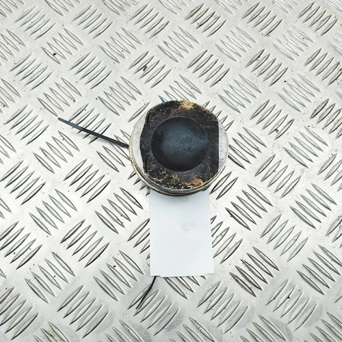 Engine piston