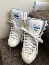 Jackson Soft Skate Figure Skates Size Y9