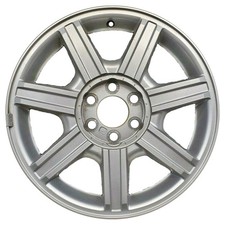 17x7.5 7 Spoke Refurbished Aluminum Wheel Painted Silver 560-04593