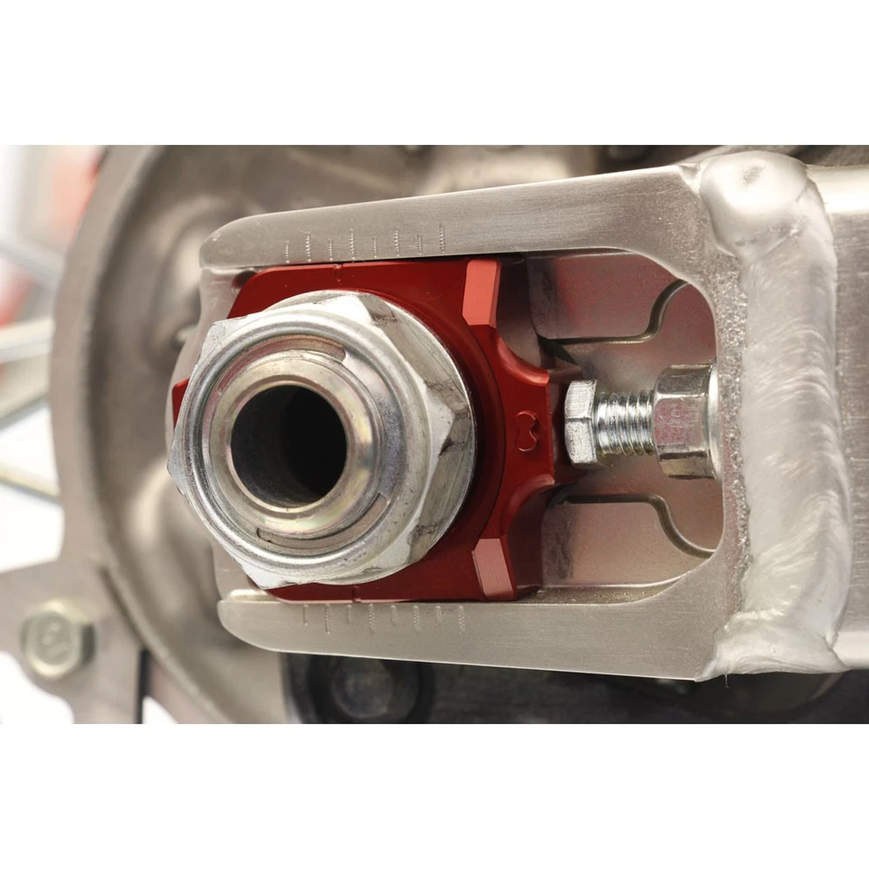 Works Connection Elite Axle Block Kit Red For HONDA CRF - Image 4 of 4