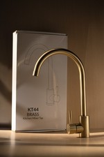 Modern Brushed Brass Kitchen Mixer Tap Single Lever Monobloc Swivel Spout KT4