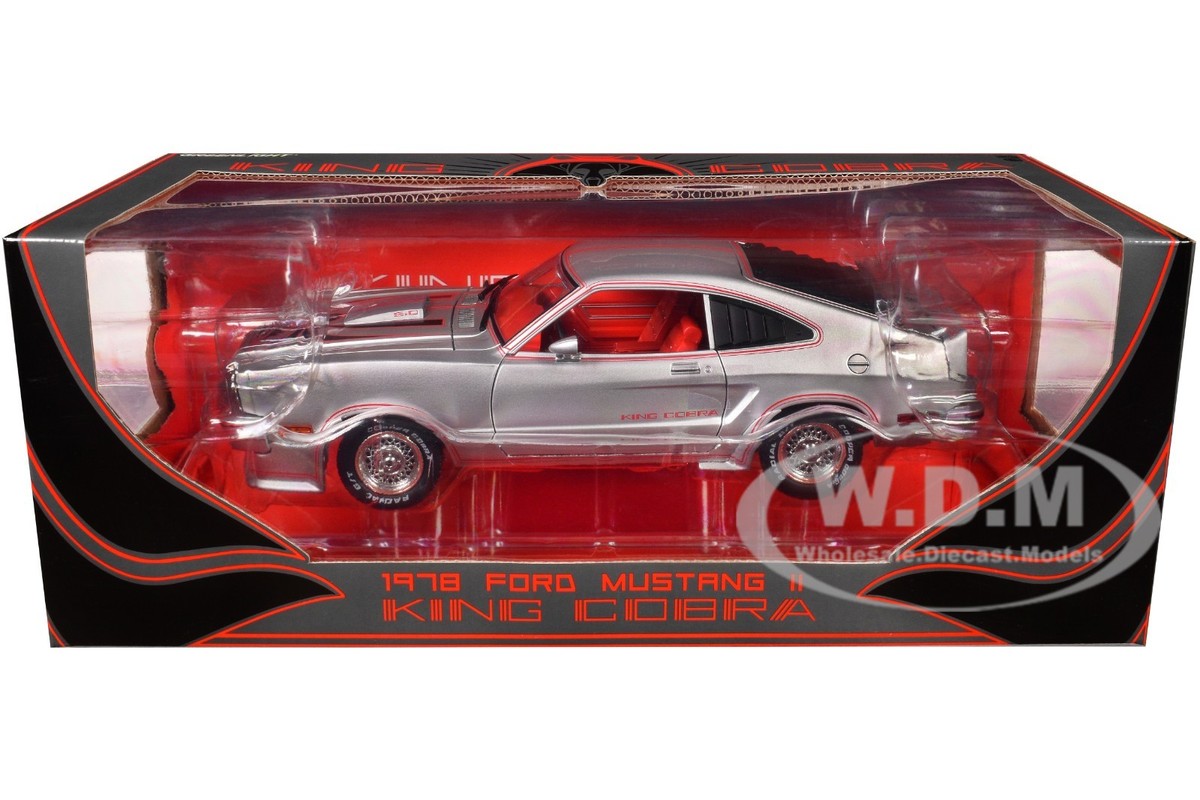 1978 FORD MUSTANG II KING COBRA SILVER 1/18 DIECAST MODEL BY